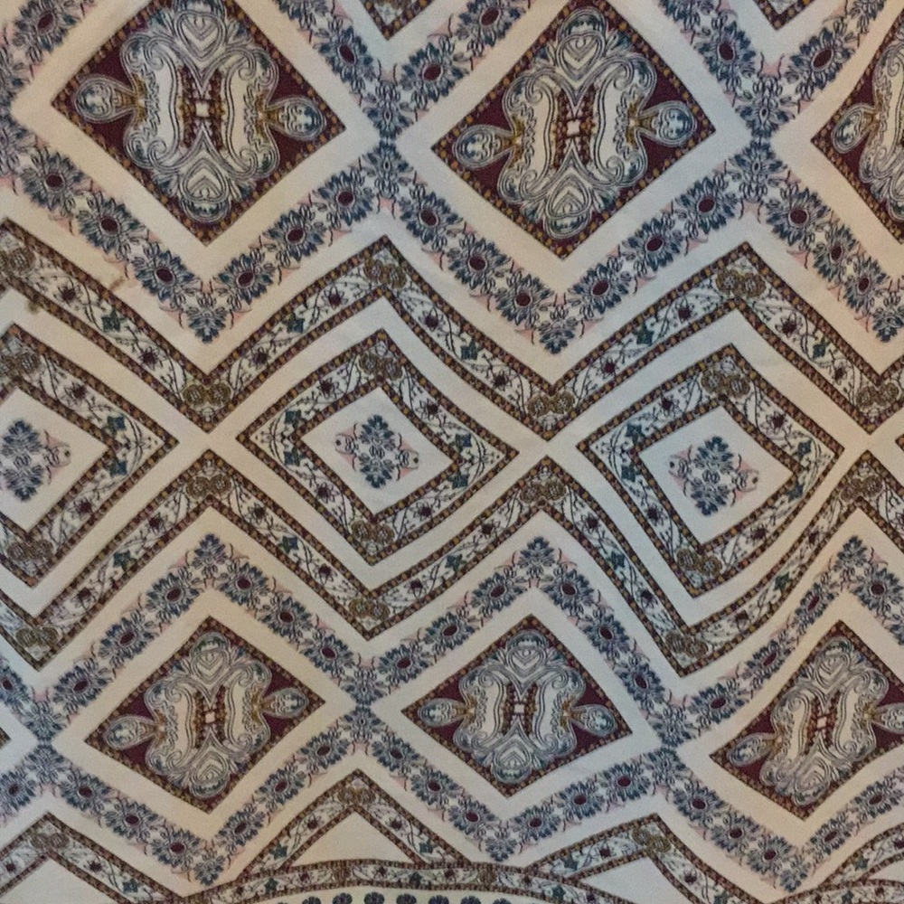 Patterned blouse - Picture 3 of 4